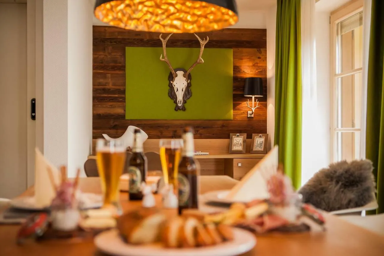 Chalet-Platzhirsch Hotel Oberstdorf 0*,