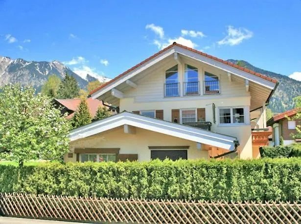 Chalet-Platzhirsch Hotel Oberstdorf Holiday home